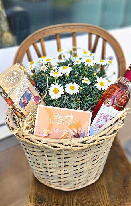 Daisy basket 1
