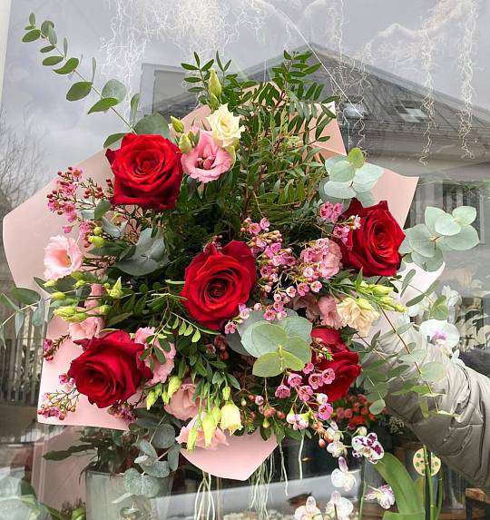 Romance in Eucalyptus Bouquet 1