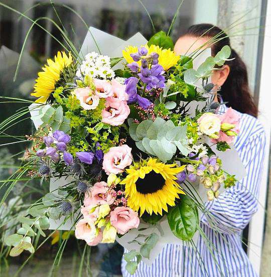 Bouquet Sunflower Joy 1