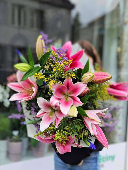 Bouquet Starry Lilly