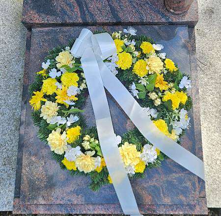 Artificial yellow and white Chrysanthemum wreath