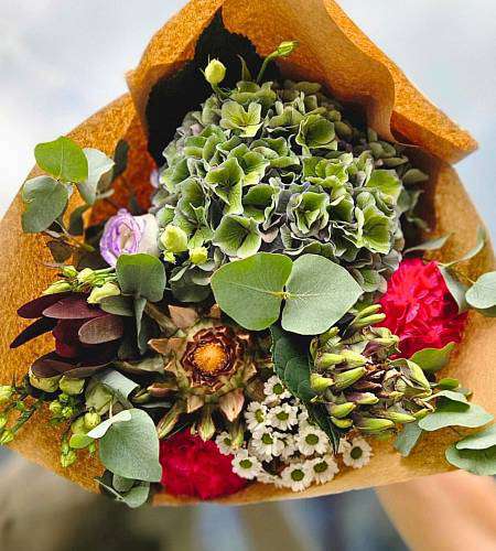 Bouquet of Autumn Protea