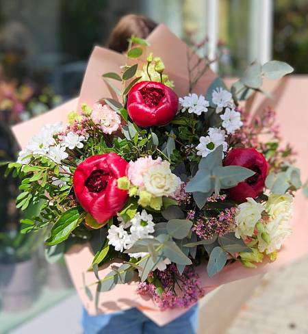Bouquet of the week Peony