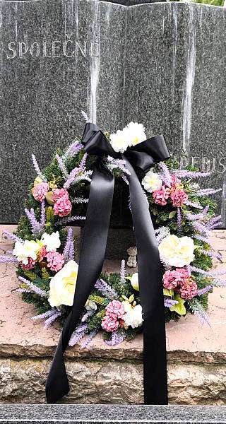 Artificial Pink Hydrangea Wreath