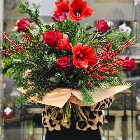 Красный рождественский букет