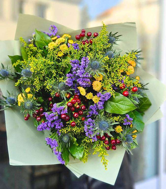 Thistle bouquet