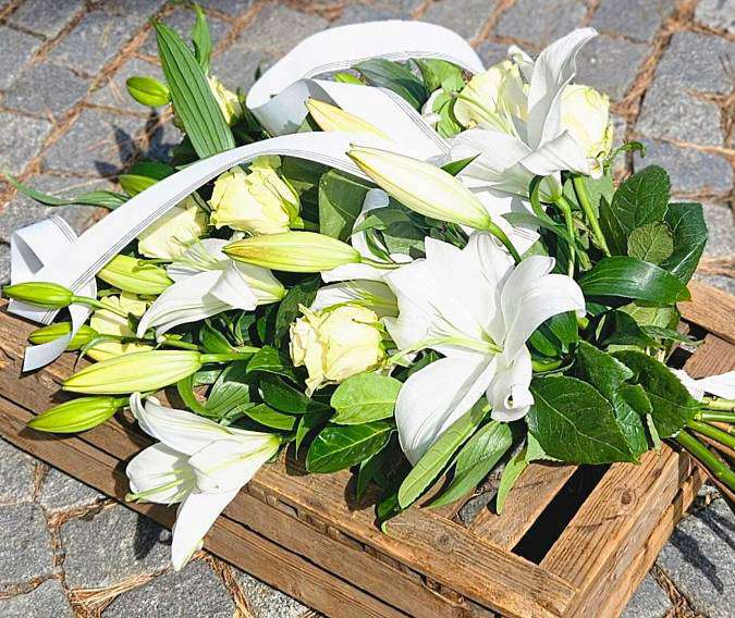 Smuteční kytice Nezapomeneme