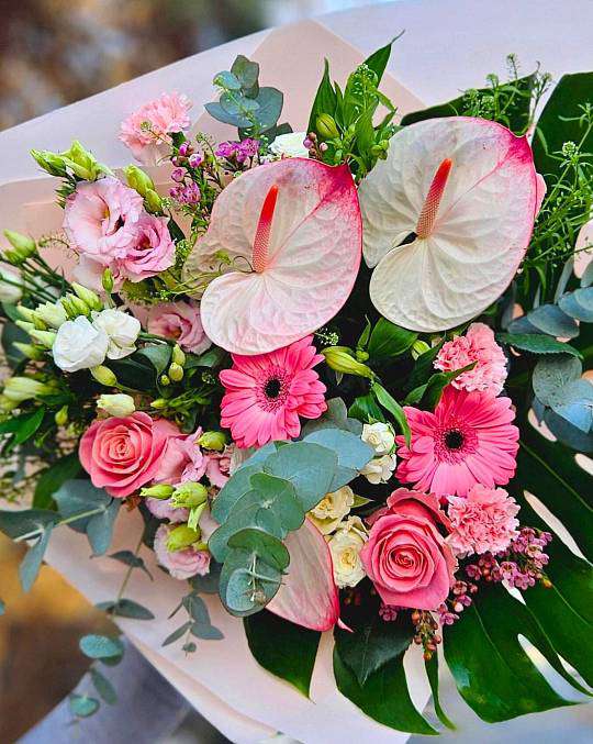 Pink Anthurium & Monstera Bouquet 2