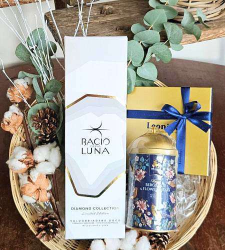 Luxury Christmas basket