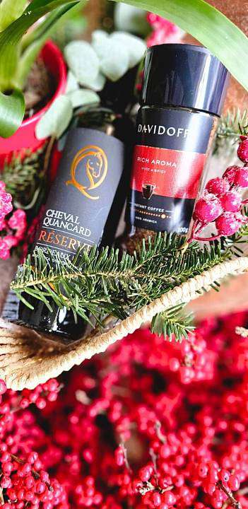 Guzmania gift basket 1