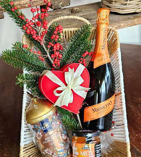 Orange Mionetto gift box