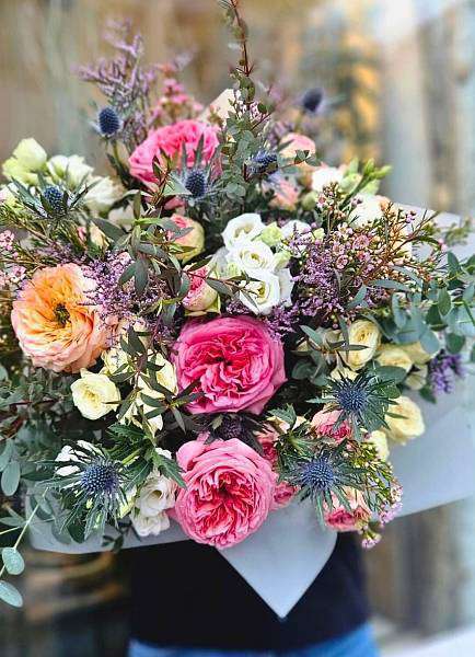 Kytice Vintage: Pivoňkové růže a Eryngium (XXL)